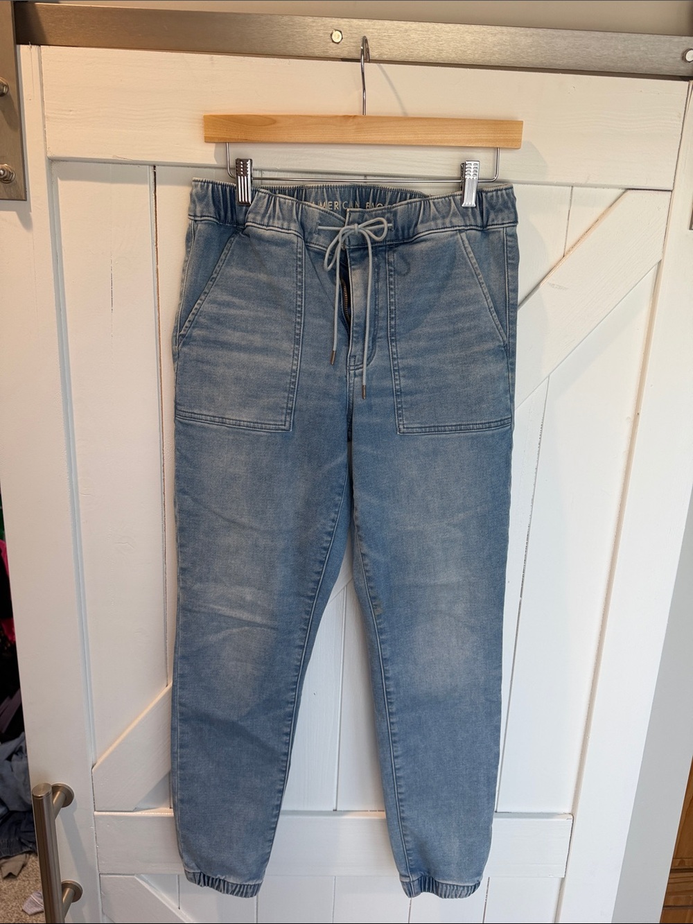 American Eagle Outfitters Light Wash Women's Jeggings